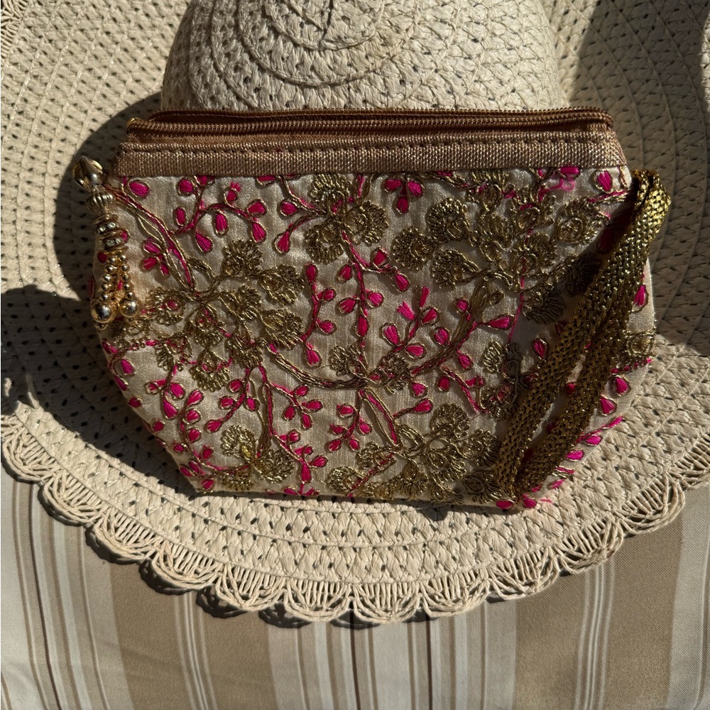 Elegant Floral Embroidered Pouch